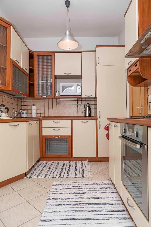 Castle View Apartment With Free Parking Bratysława Zewnętrze zdjęcie